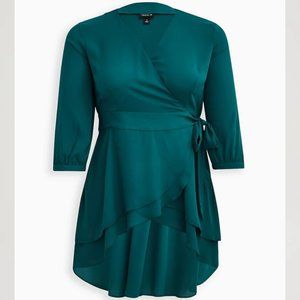 NWT Torrid Size 0X (Large - 12) Surplice Babydoll Tunic - Georgette Green